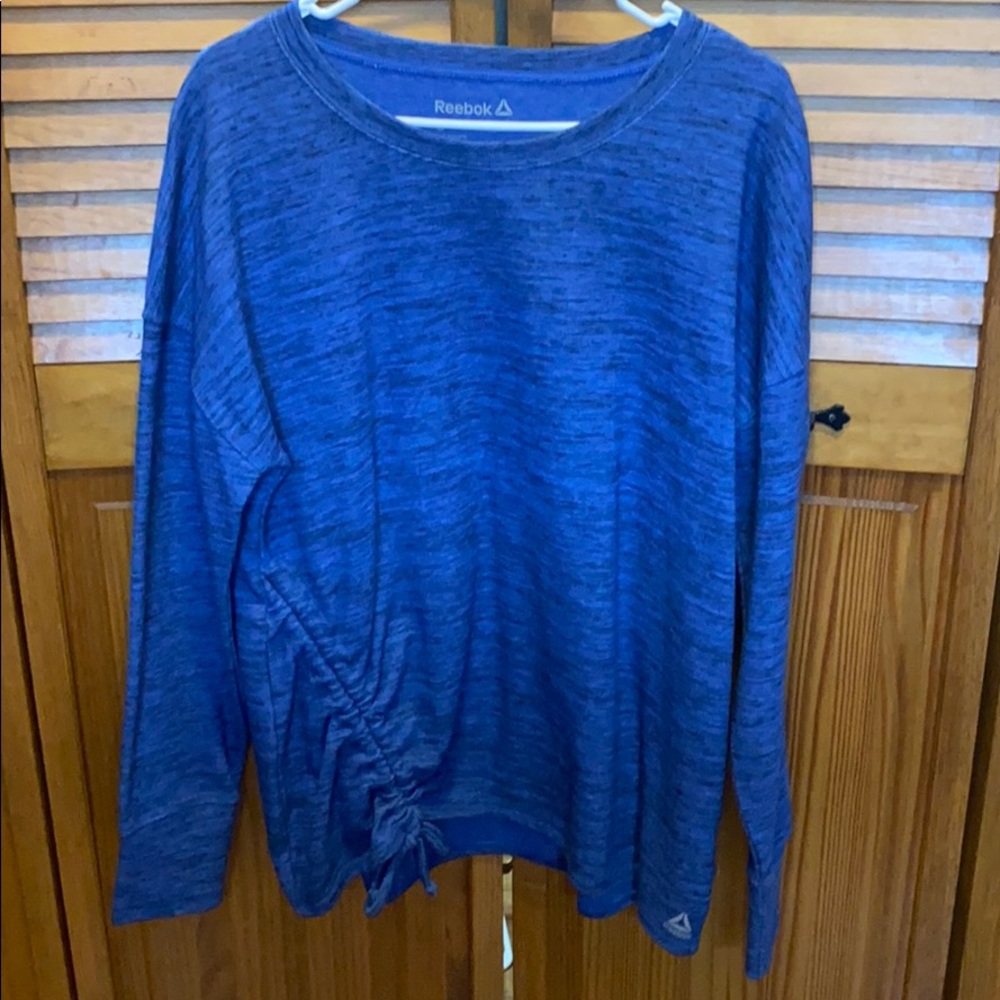 NWOT Reebok long sleeve top/ sweatshirt